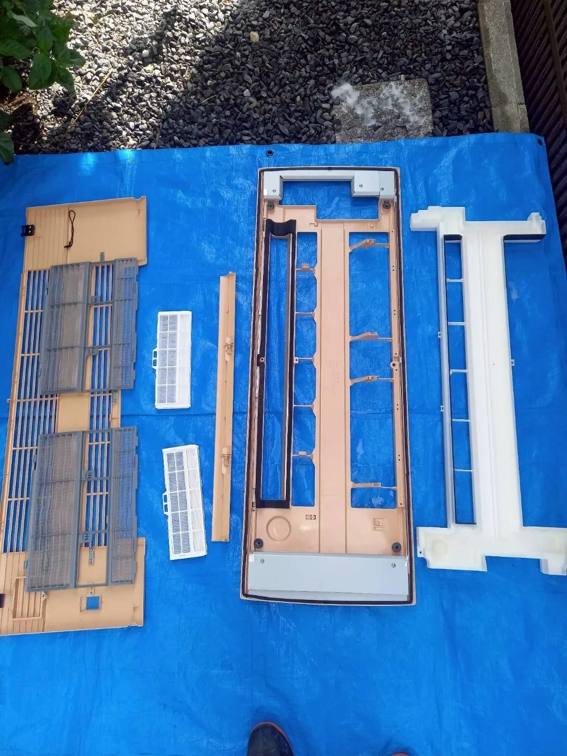 エアコン分解洗浄