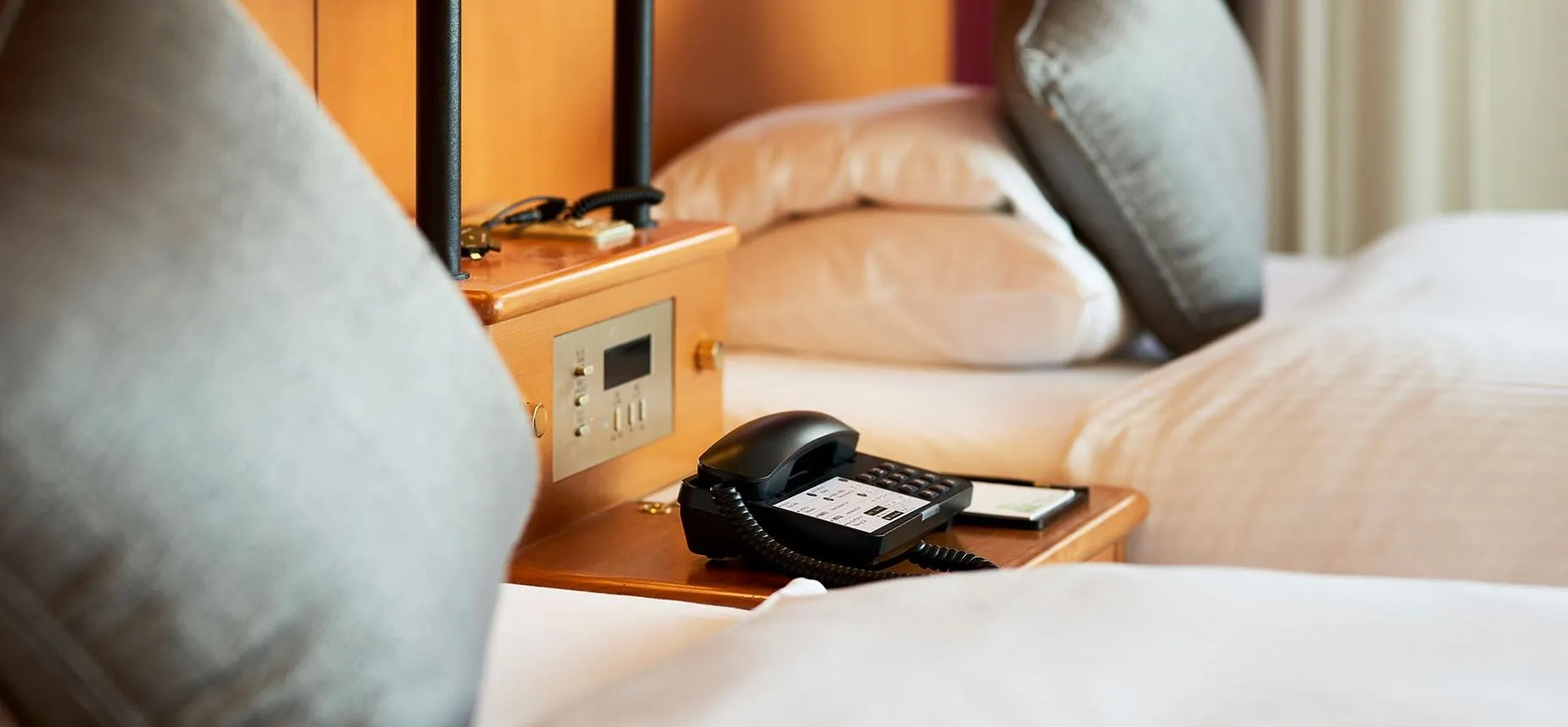 宿泊施設のカビ問題はなぜ起きる？ホテル・旅館で多発する原因と完全対策ガイド｜MIST工法®カビバスターズ仙台